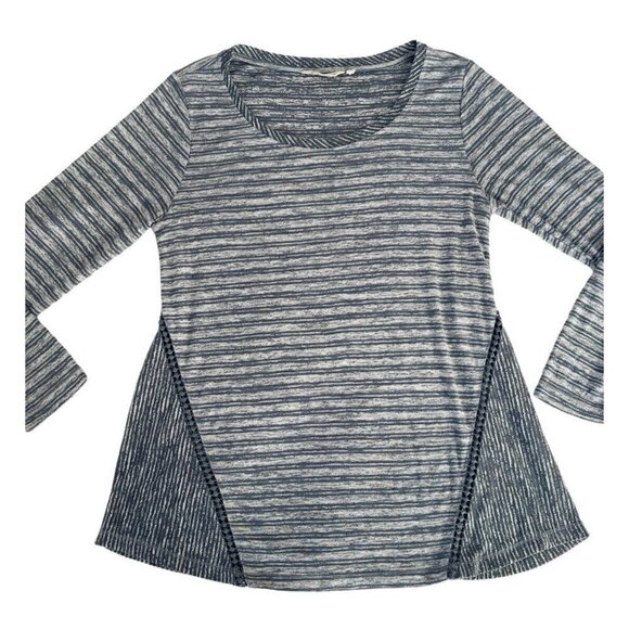 Soft Surroundings Sz M Dylan Swing Blue Gray Striped Crochet Trim Tunic Top - Picture 7 of 8
